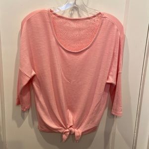 Adorable pink lace back top